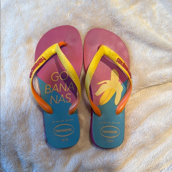 Havaianas Shoes - Havaianas Go Bananas Flip Flops